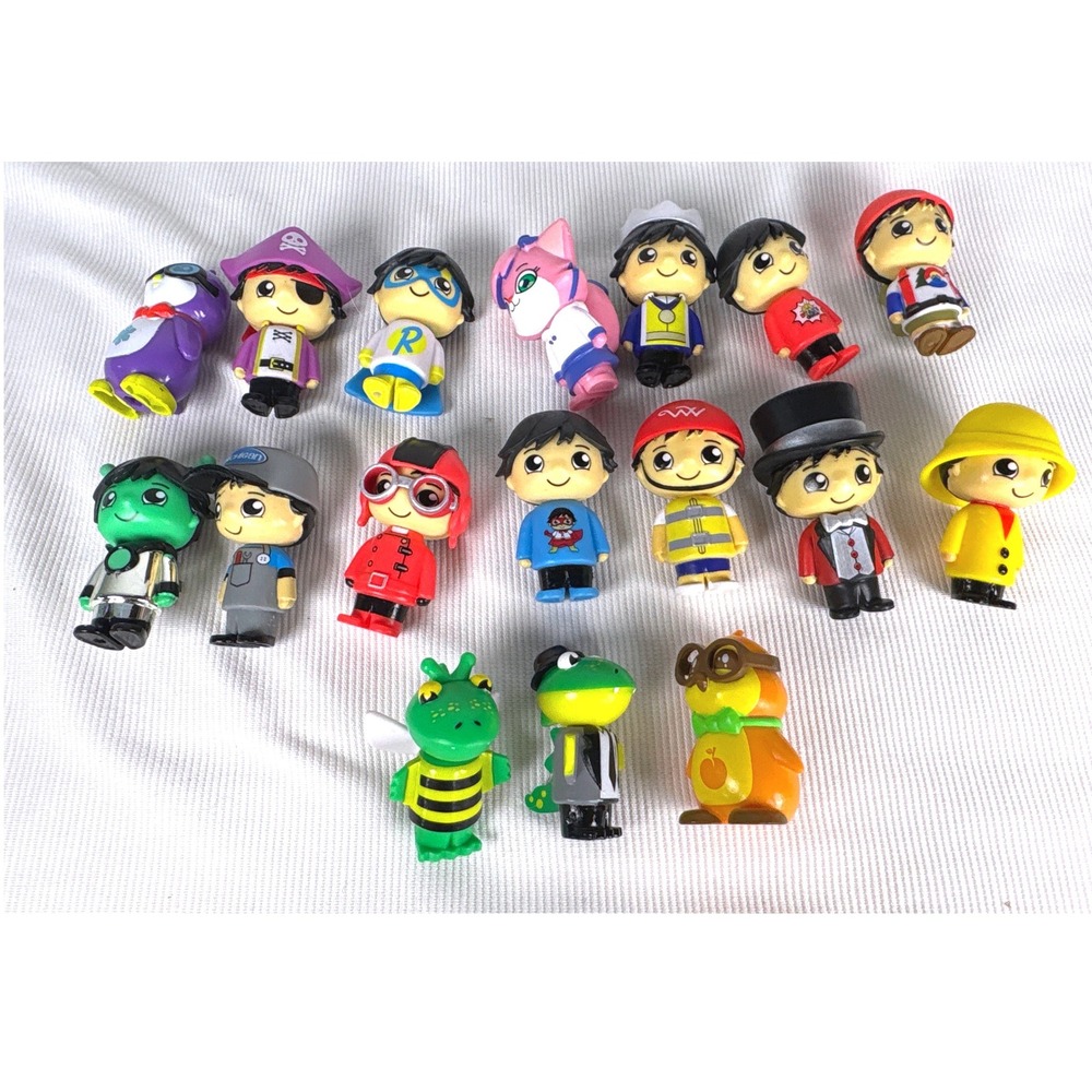 Ryans World Mystery Figure Lot 15pc Gus Combo Panda Red Titan Pirate Magician